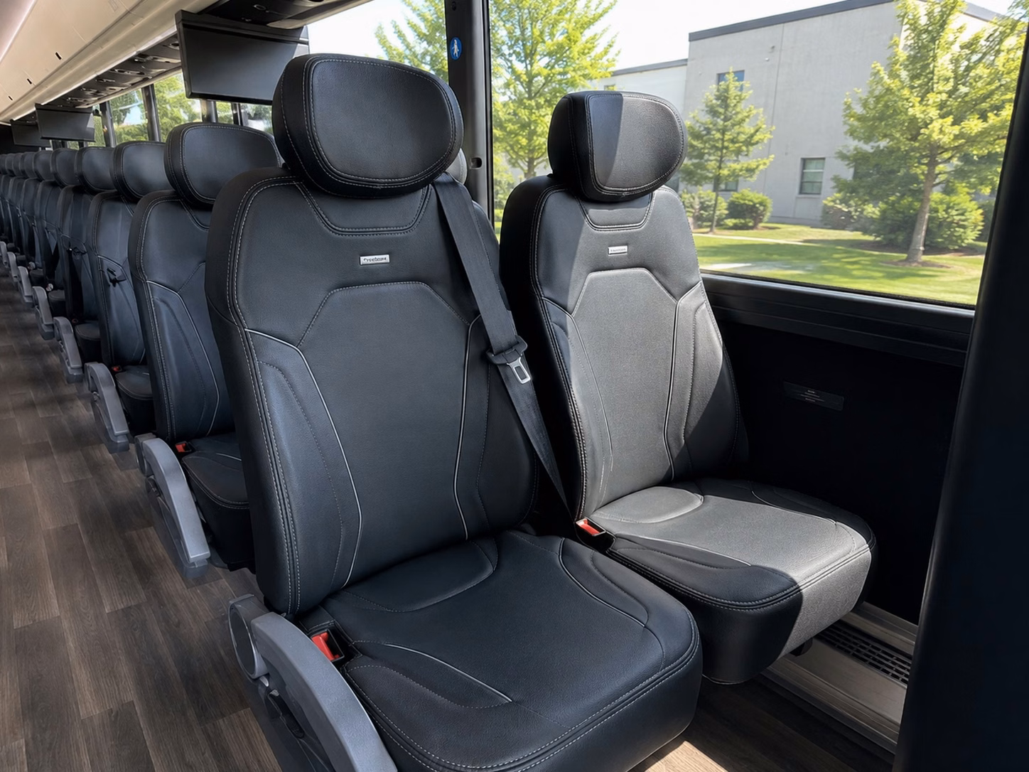 airport transfers for out of town wedding guests flying into the inland empire