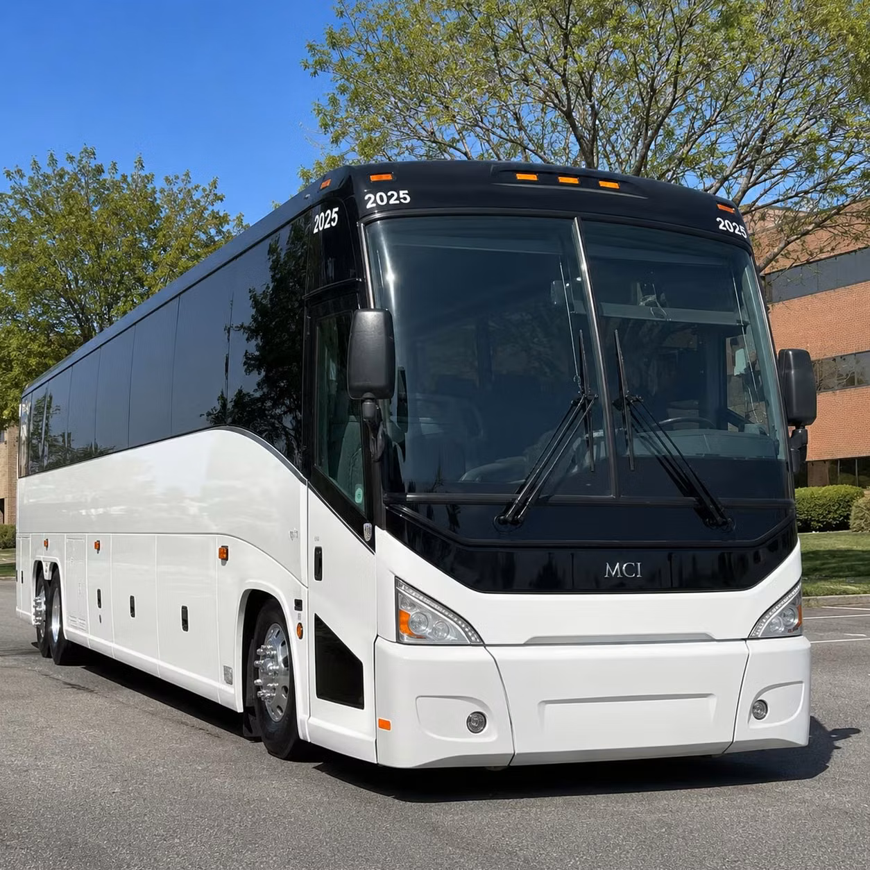 chino employee shuttle services that keep your team moving on schedule